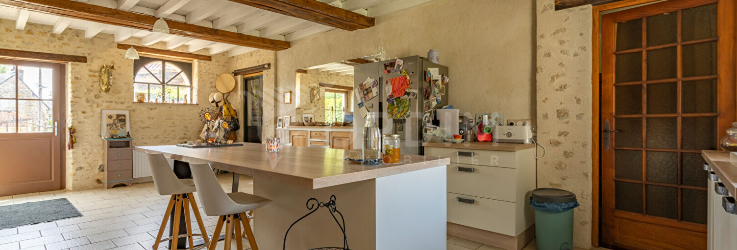 Maison 4 Pièces 115 m² à vendre à Levis (89520)