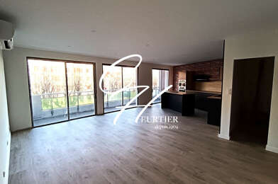 Appartement 3 pièces 1015 €