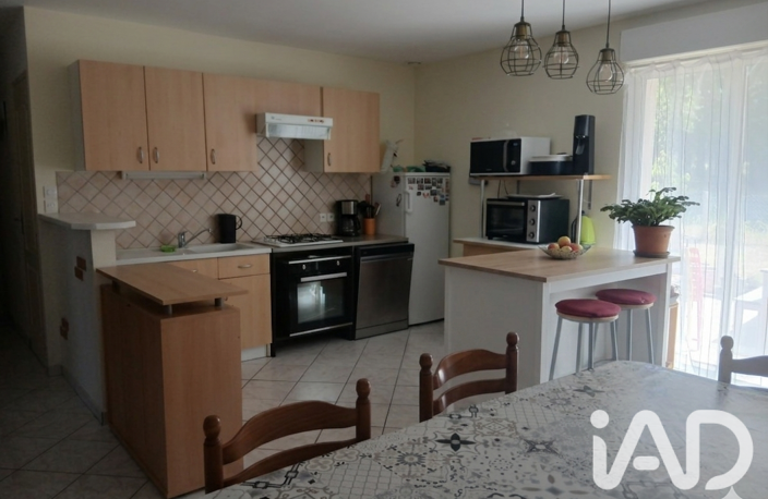 Vente Maison/villa 4 pièces — photo 2