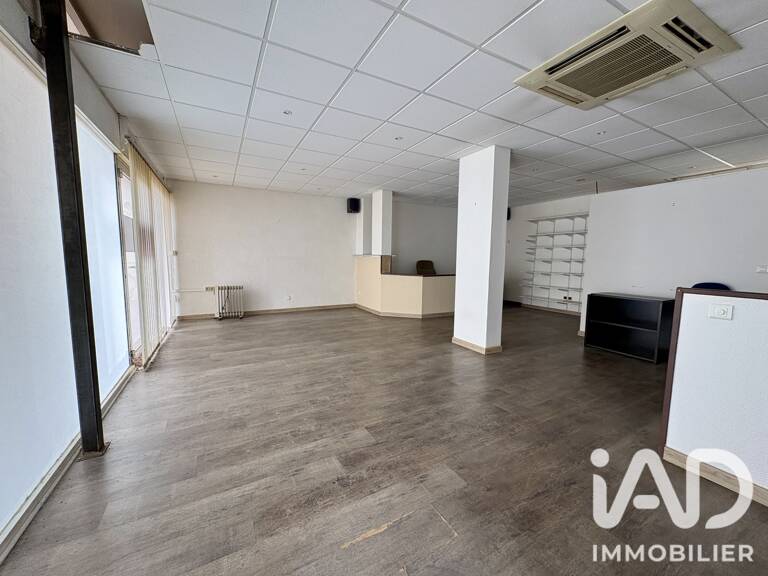 Vente Boutique/Local commercial 75 m&sup2; — photo 1