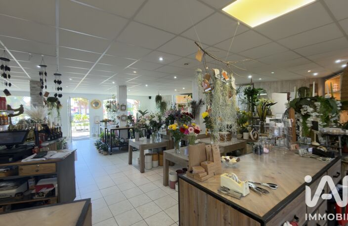 Vente Boutique/Local commercial 129 m&sup2; — photo 2