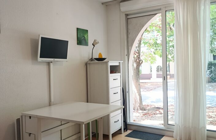 Vente Studio 1 pièce — photo 2