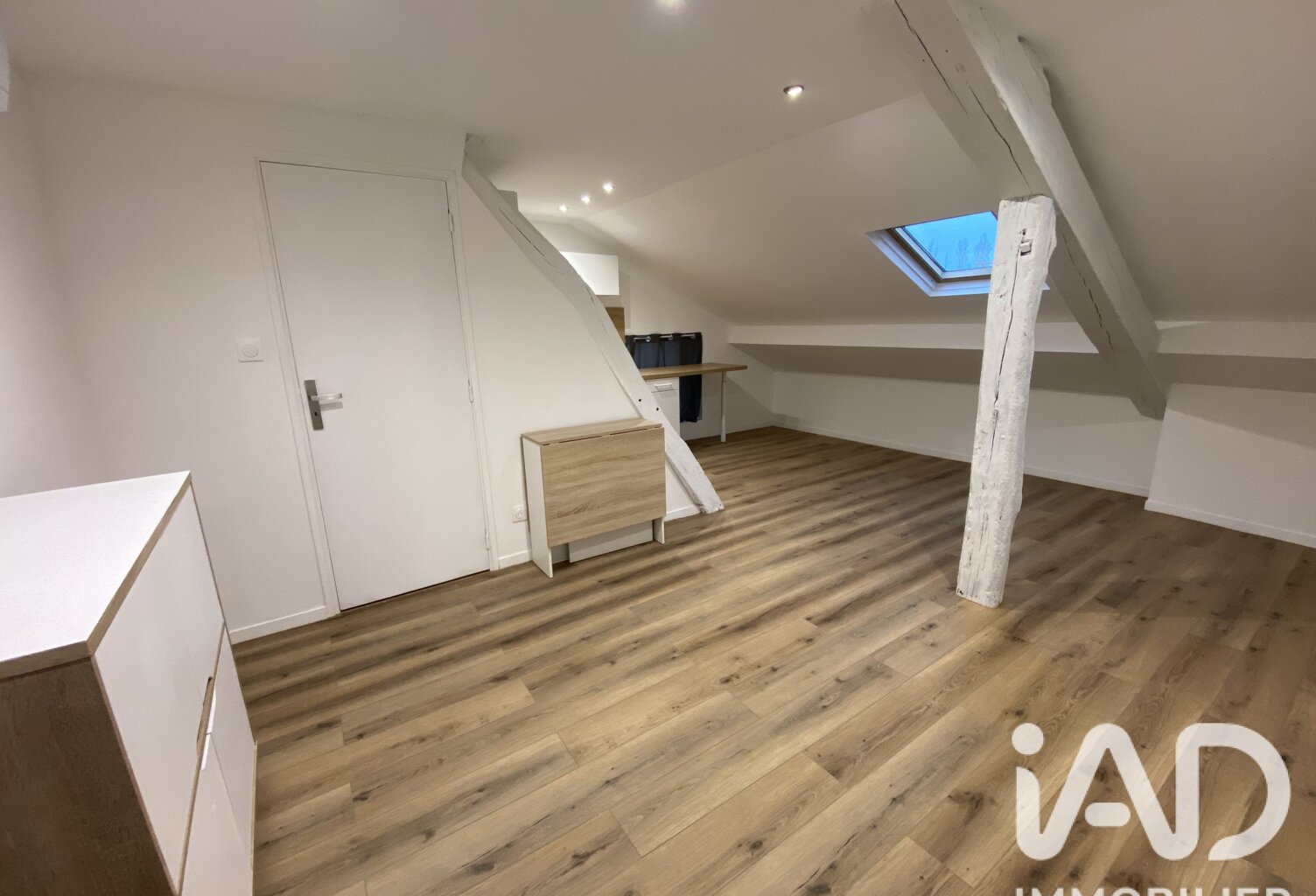 Vente Studio 1 pièce — photo 1