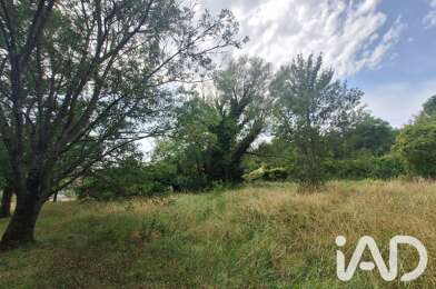 Terrain  151000 €