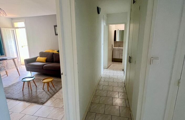 Vente Appartement 4 pièces — photo 2