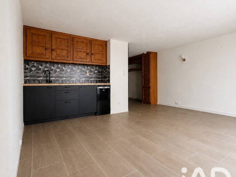 Vente Studio 1 pièce — photo 1