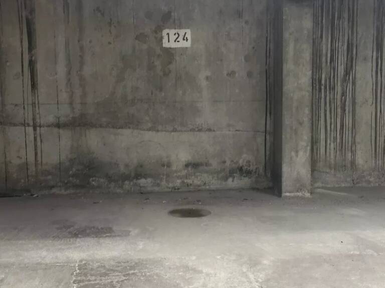 BOX EN SOUS SOL A QUEULEU — photo 1