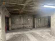 BOX EN SOUS SOL A QUEULEU — photo 2