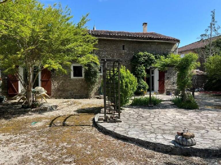Maison — photo 1