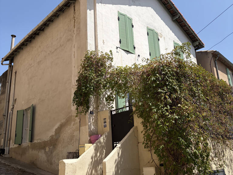 À vendre   Superbe T4 rénové en plein coeur d'Aubagne — photo 1