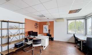 Commerce 4 Pièces 85 m² à louer à Cenon (33150)