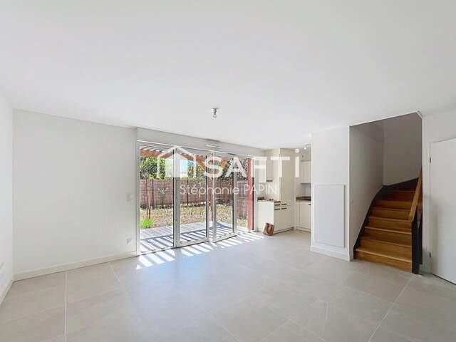 A voir ! Capeyron maison neuve avec jardin — photo du bien