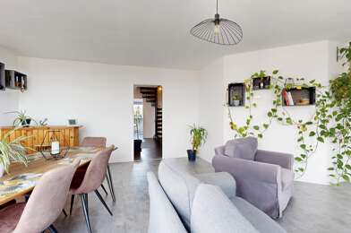 Appartement 4 pièces 149900 €