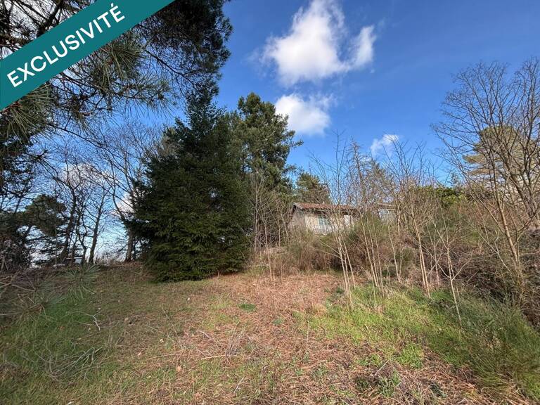 Maison à rénover avec grand terrain de 7149m², source et vue dégagée — photo 1