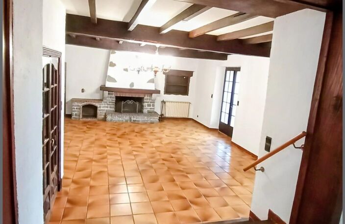 APPARTEMENT 120M² JARDIN GARAGE OLORON STE-MARIE — photo 4