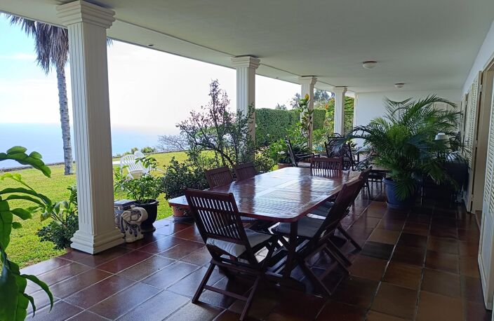 VILLA DE LUXE À LA MONTAGNE – VUE MER EXCEPTIONNELLE — photo 4