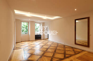 Appartement 4 pièces 1290 €