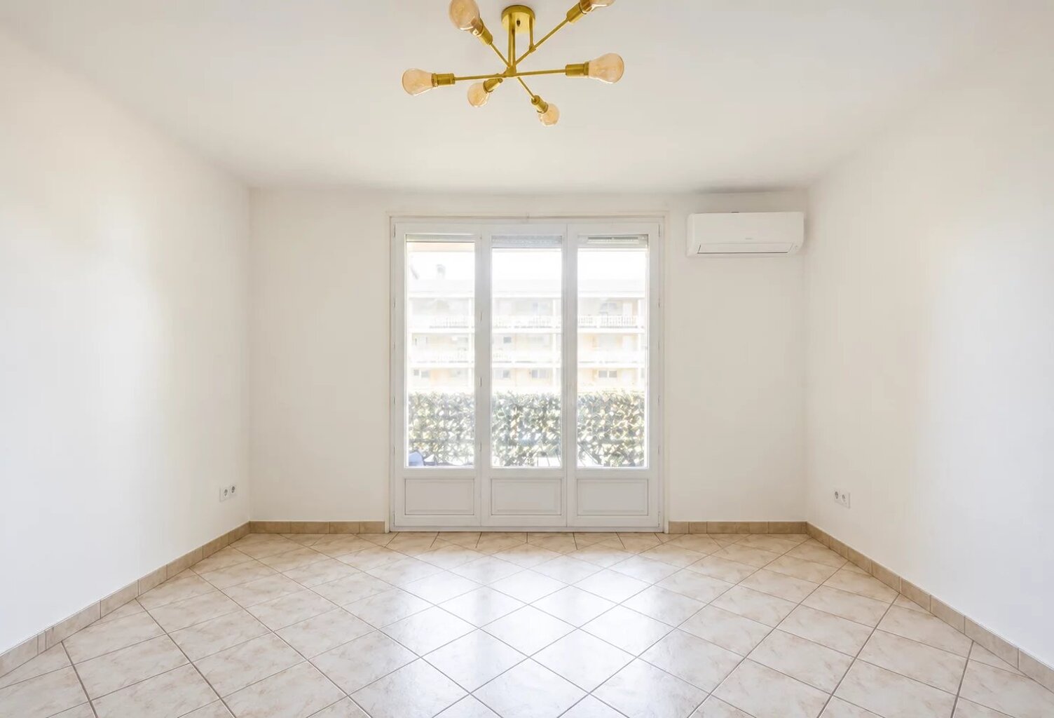 Superbe 3 pièces à louer VIDE - NICE OUEST — photo 1