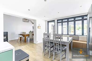 Maison  319000 €