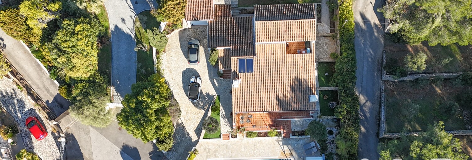 Maison 7 Pièces 162 m² à vendre à Sanary-sur-Mer (83110)