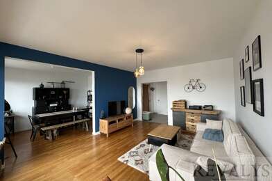 Appartement 4 pièces 210000 €