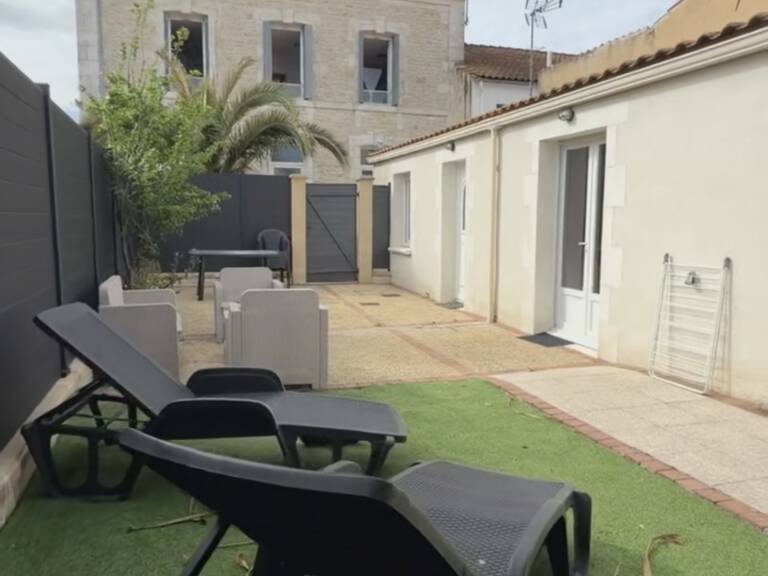 Vente Immeuble 317 m&sup2; — photo 1