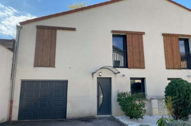 Maison 5 pièces 1700 €