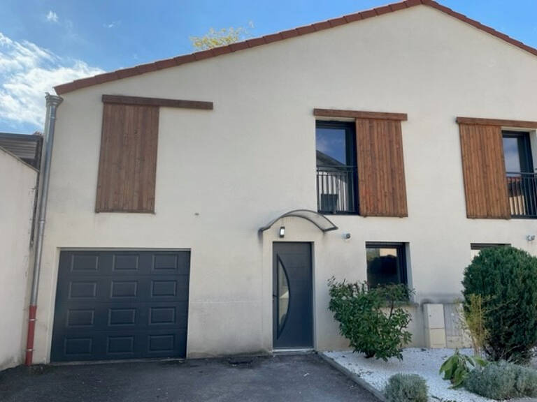 LOCATION MAISON SAINT GENIS LAVAL — photo 1