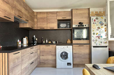 Appartement 3 pièces 178200 €