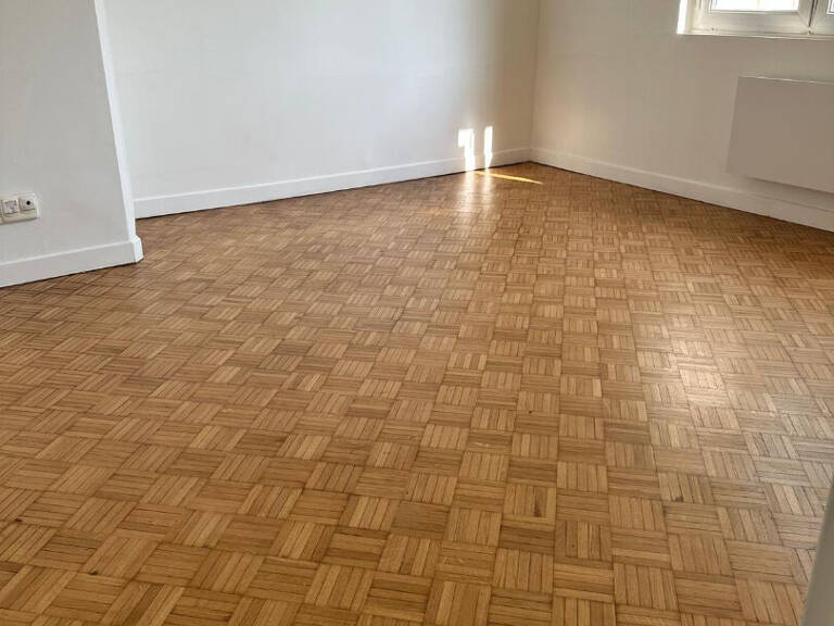 GRAND APPARTEMENT 3 PIECES  (67 M²) REFAIT A NEUF ! — photo 1
