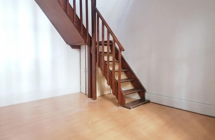 F2 ROUEN (76 000) 142 RUE BEAUVOISINE — photo 5
