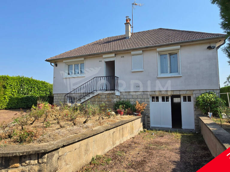 Maison Cosne Cours Sur Loire — photo 1