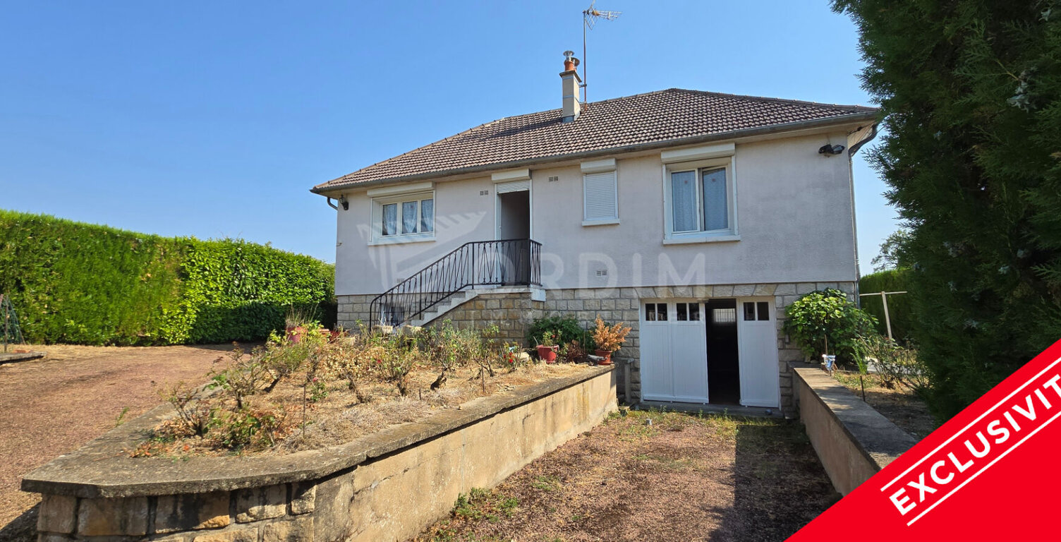 Maison Cosne Cours Sur Loire — photo 1
