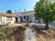 Charmante maison avec nombreuses dépendances au coeur de l'Île d'Oléron — photo 2