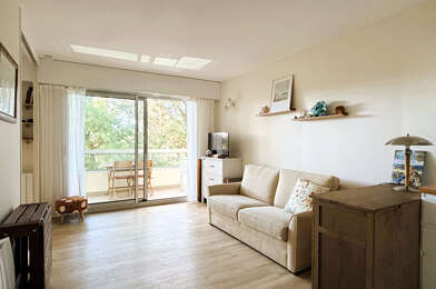 Appartement 1 pièces 222600 €