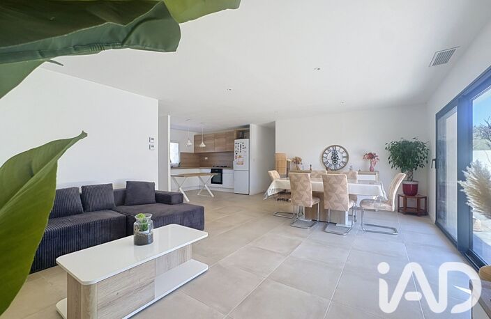 Vente Maison/villa 4 pièces — photo 3