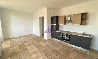 Appartement 3 Pièces 55 m² à louer à Hyères (83400)