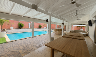 Maison 7 Pièces 330 m² à vendre à Baie-Mahault (97122)