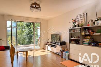 Appartement 4 pièces 370000 €
