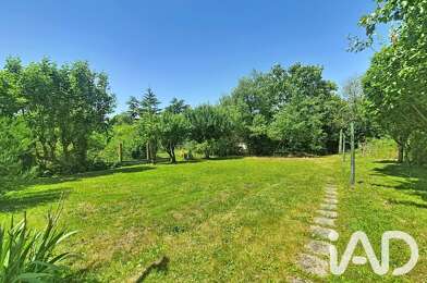 Terrain  128000 €