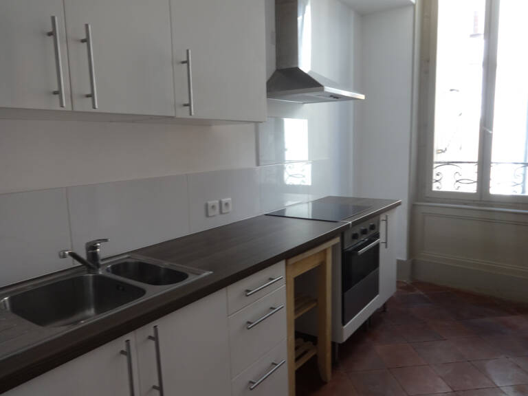 GRAND APPARTEMENT DE TYPE 2 — photo 1