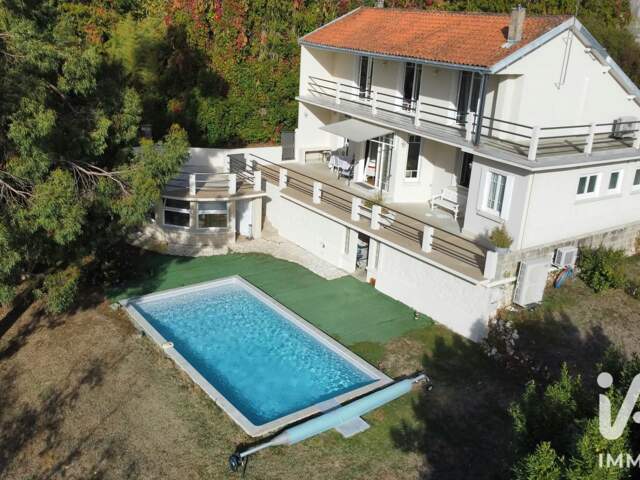 Vente Maison/villa 7 pièces — photo du bien