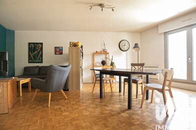 Appartement 4 pièces 299900 €