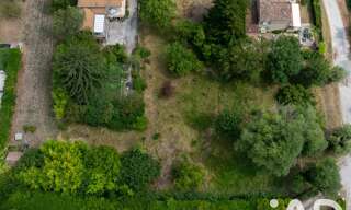 Terrain  745 m² à vendre à Aouste-sur-Sye (26400)