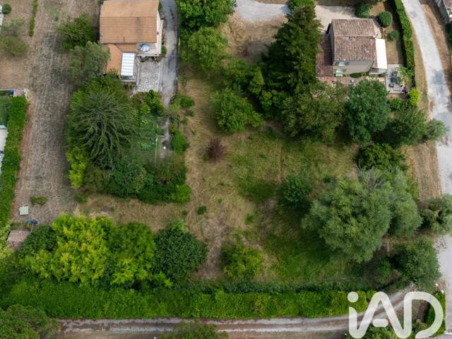 Vente Terrain à bâtir 745 m&sup2; — photo du bien
