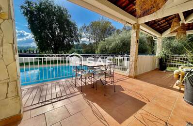 Villa type T6 avec double garage et piscine — photo du bien