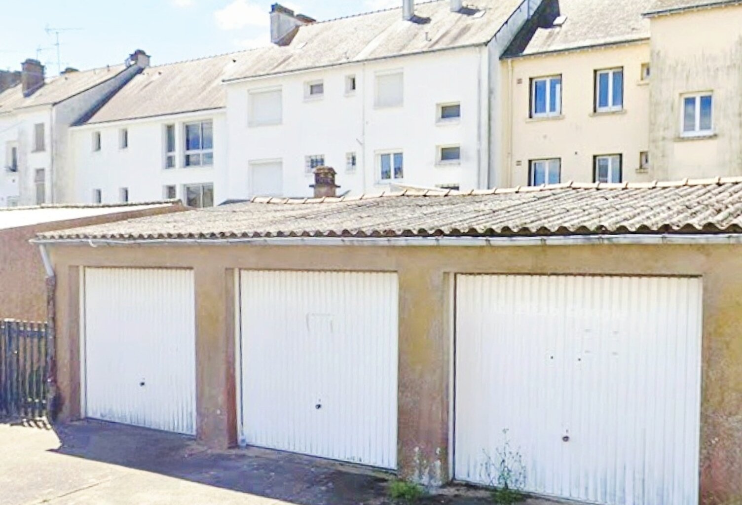 Vente Garage 16 m&sup2; — photo 1