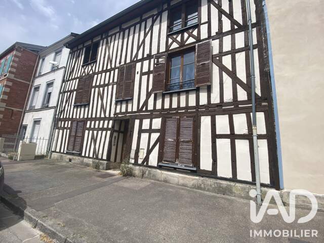 Vente Immeuble 240 m&sup2; — photo du bien