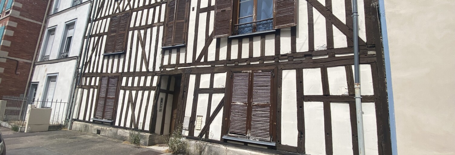 Immeuble  240 m² à vendre à Châlons-en-Champagne (51000)