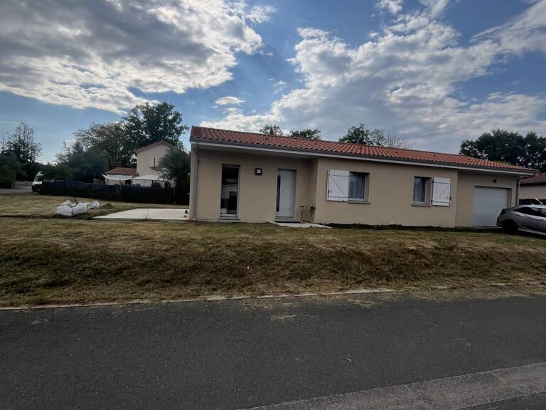 Vente Maison/villa 4 pièces — photo 1